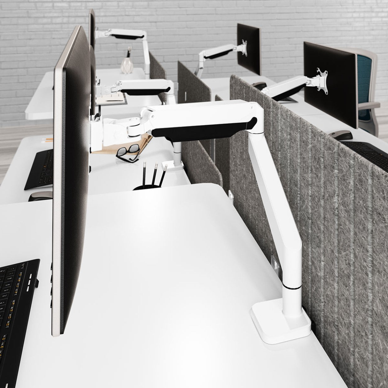 Hat Collective Envoy  – Articulating Monitor Arm  – Sleek, Ergonomic Design – Made in USA